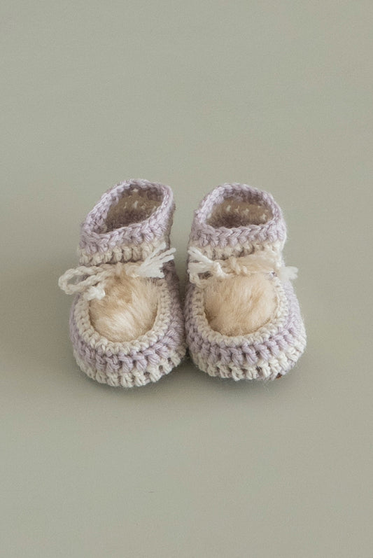 Lilac coloured fluffy sheepskin baby bootie