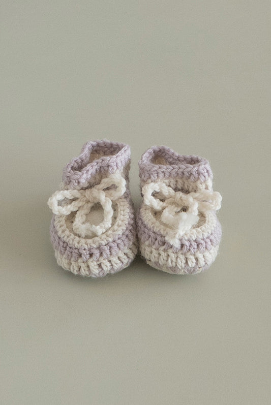 lilac coloured sheepskin baby bootie