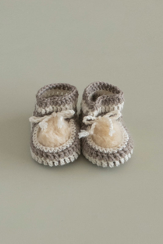 fawn coloured fluffy sheepskin baby bootie